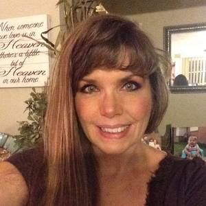 Meet your Posher, Christie